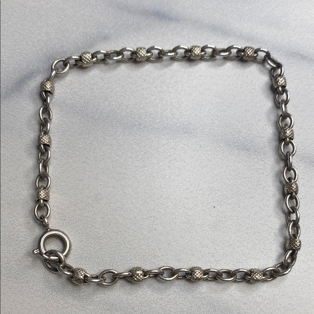 Elegant Silver Chain Bracelet‎